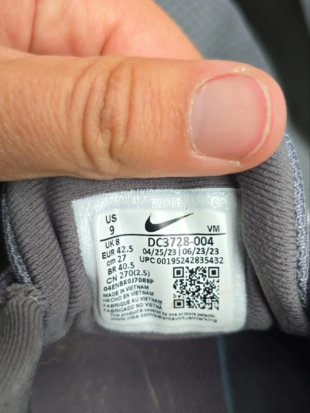 Nike Women's Athletic Sneakers in Charcoal Gray